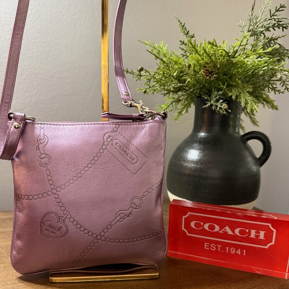 Coach Metallic Heart Crossbody Bag & Wallet & Wristlet - Picture 2 of 16